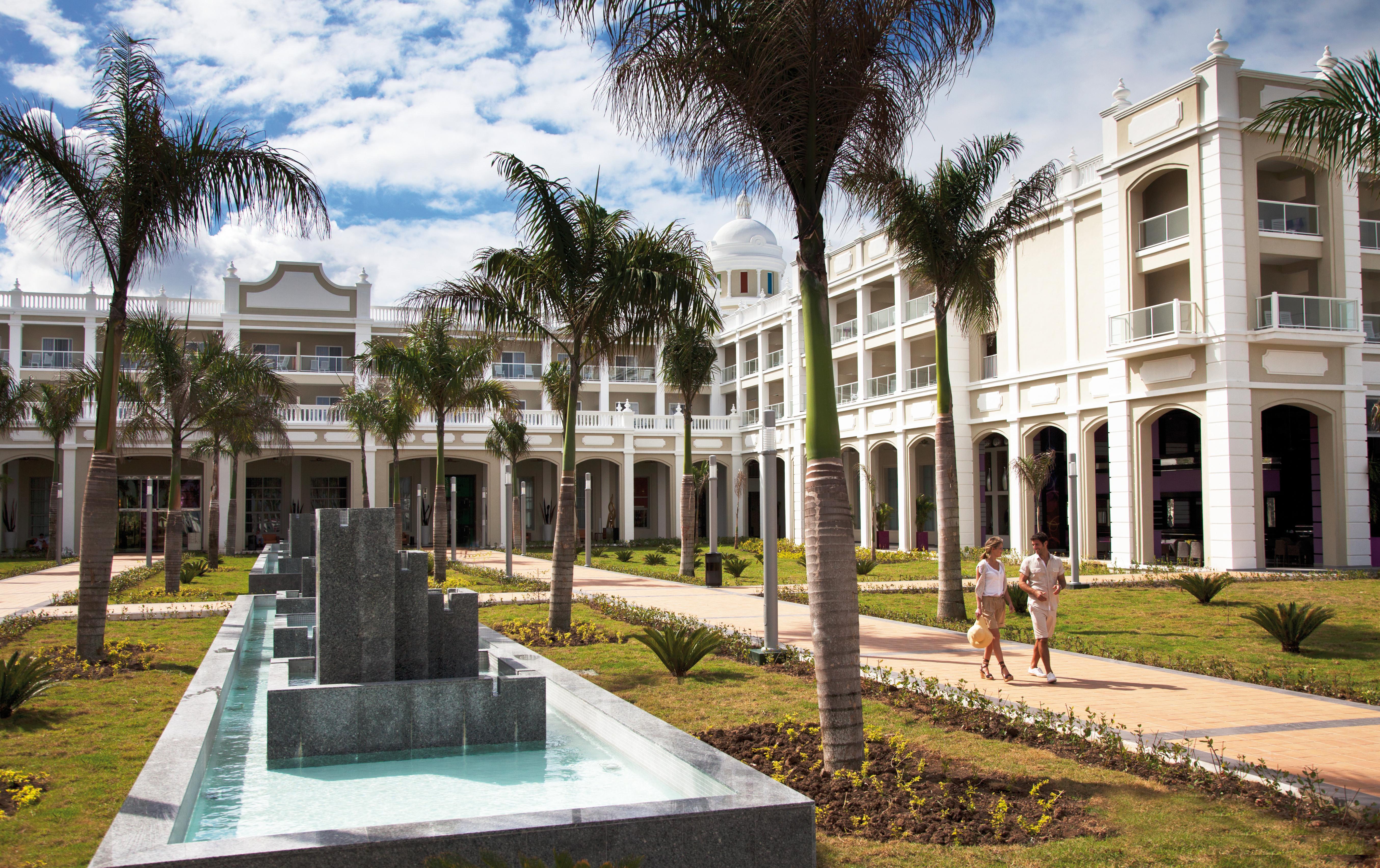 Hotel Riu Palace Bavaro Пунта Кана Екстериор снимка